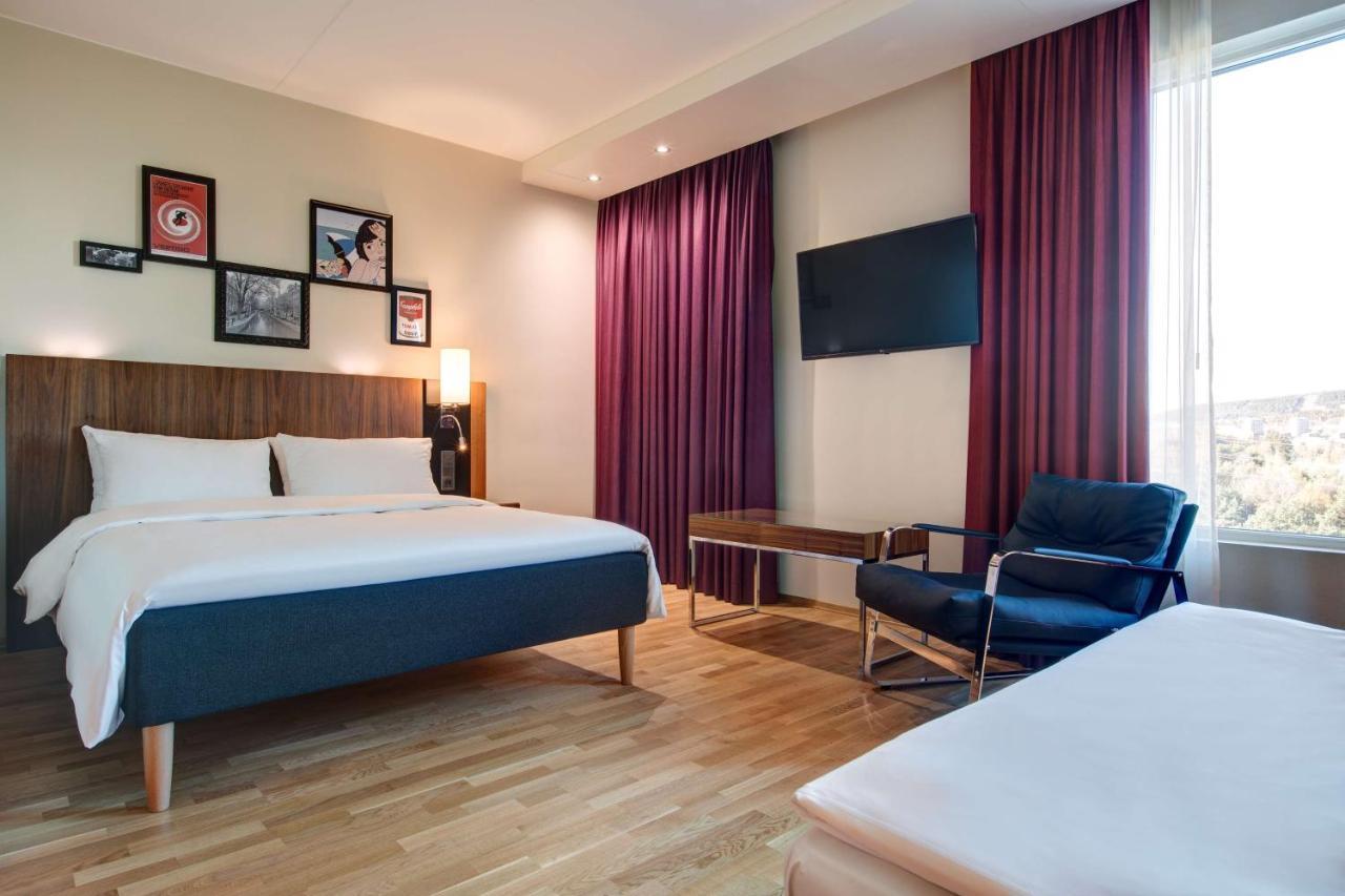 Premium Family Room,1168764694:JPEG